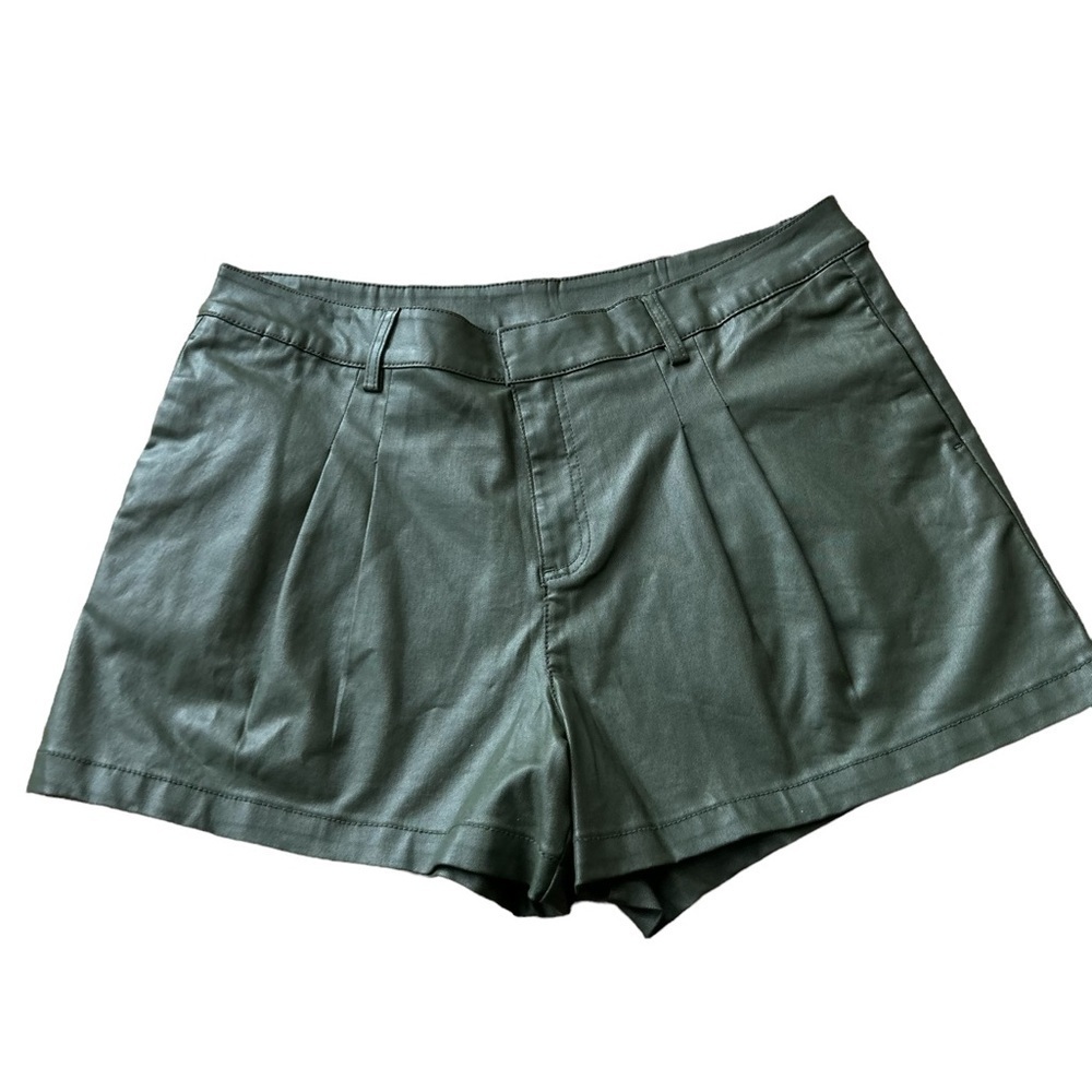 KUT from the Kloth Women's Olive Green High-Rise LYCRA Shorts NWT‎ size …